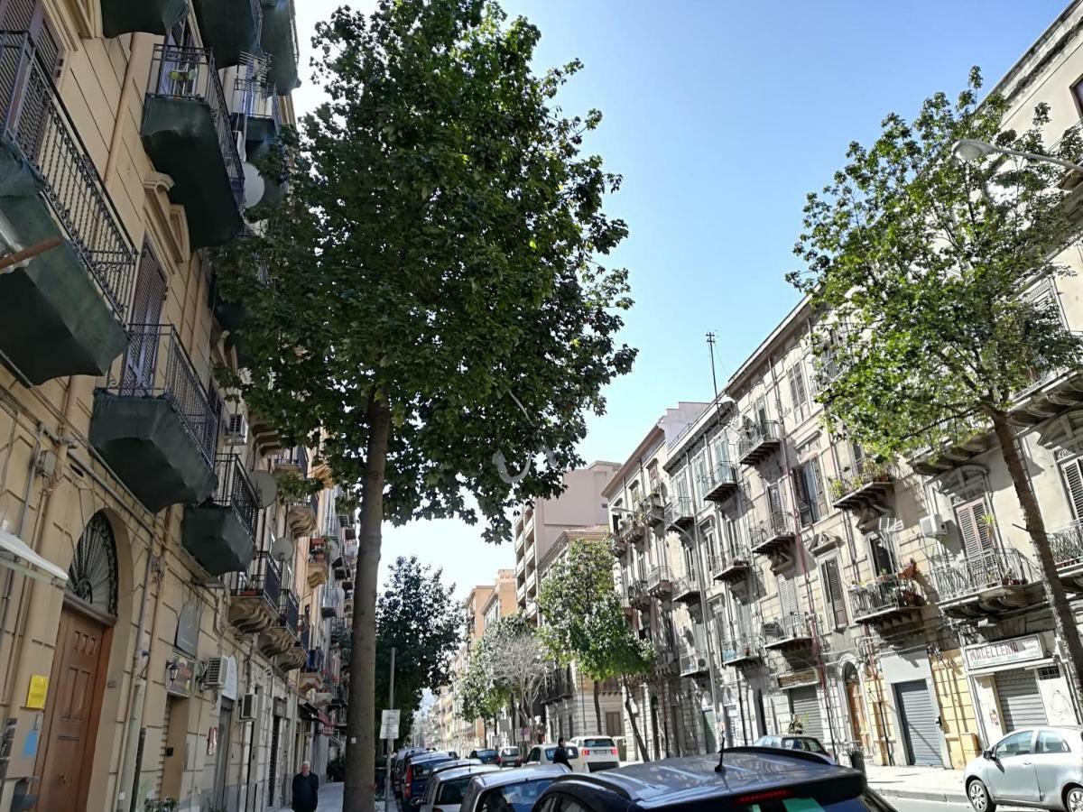 Casuzza Al Politeama Palermo Exterior foto